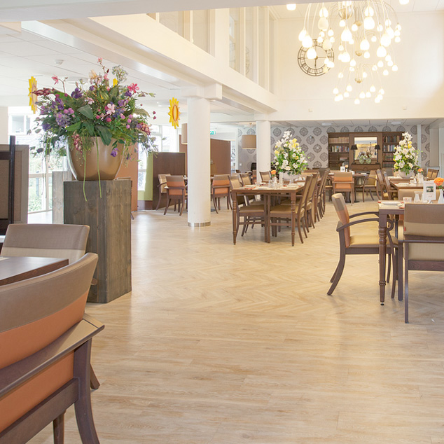 Restaurant In Johanneshove Maaltijden Laren Senioren